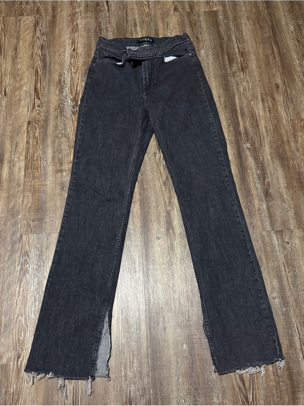 Piral Straight Leg Jeans Women's Medium Split Frayed Hem Black High Rise Denim